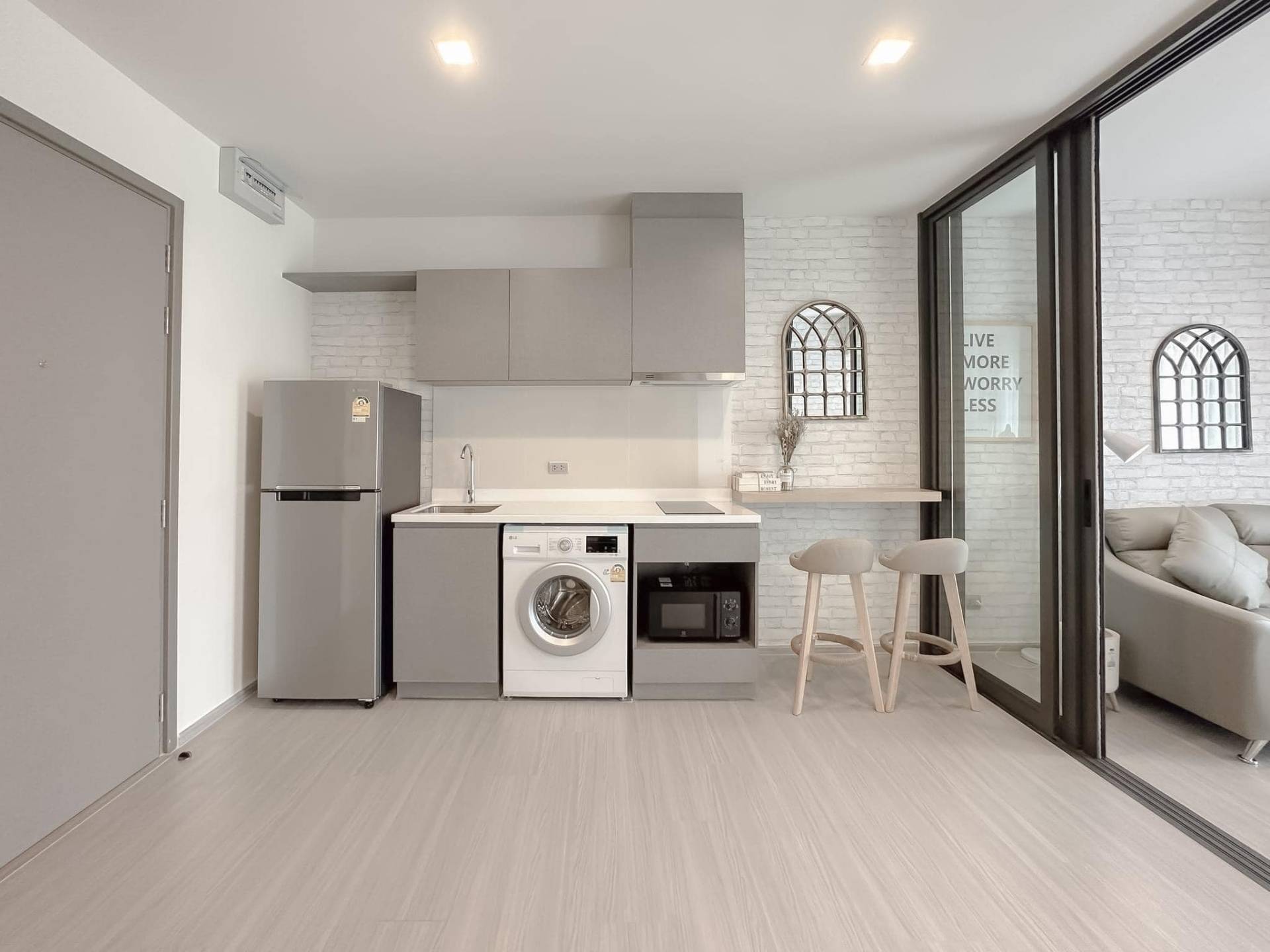 Life Asoke Hype - Image 6