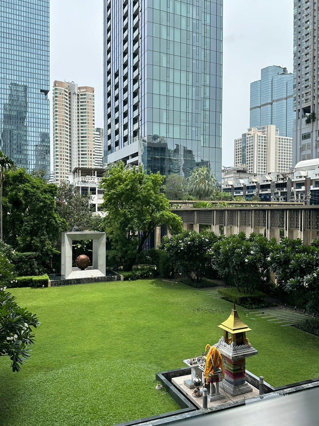 ดิ แอดเดรส สาทร - Image 11
