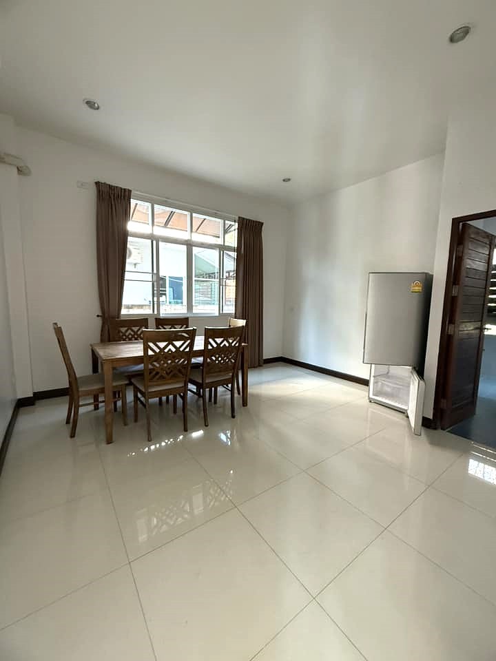 4 Bedroom House For Rent in Pa Tan, Mueang Chiang Mai, Chiang Mai - Image 3