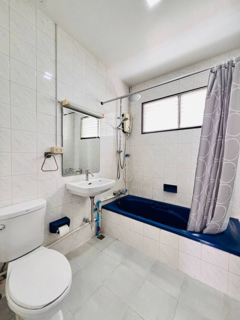 3 卧室 独立房屋  在  - Image 18