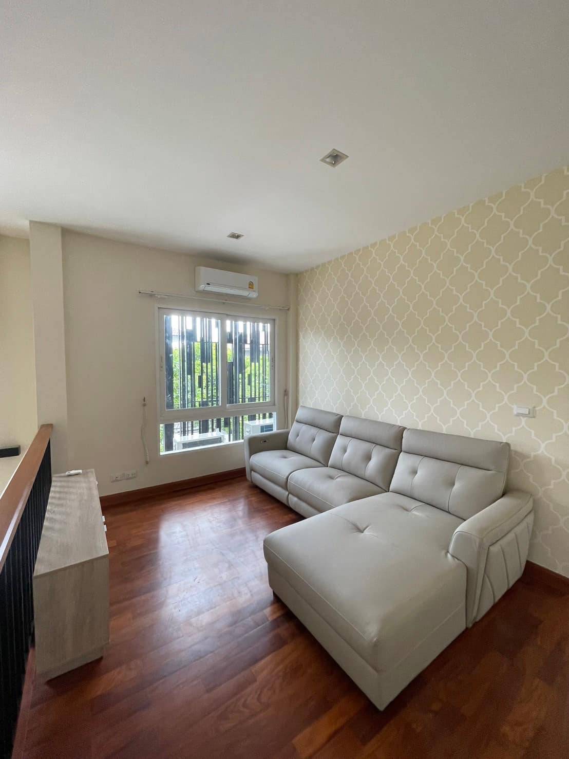 4 ห้องนอน บ้านเดี่ยว สำหรับเช่า ใน บางแก้ว, บางพลี, สมุทรปราการ - Image 4