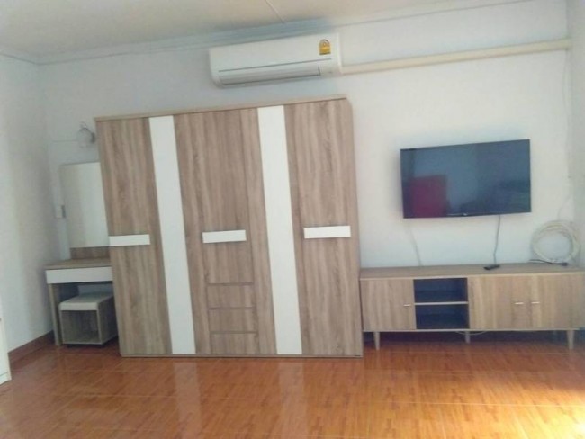 Riverside Condo - Image 9