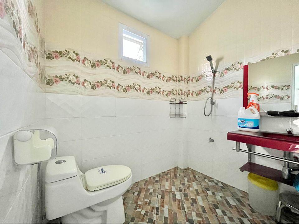 4 卧室 独立房屋  在  - Image 10