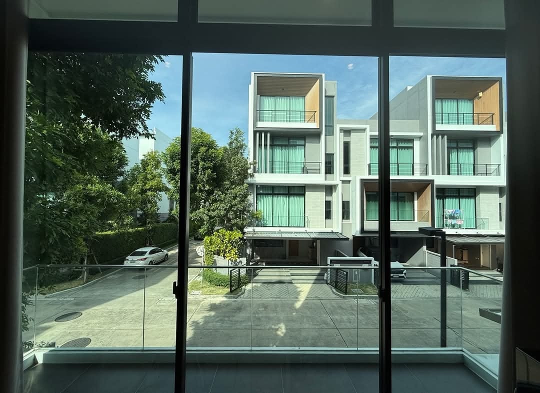 Nirvana Define Srinakarin-Rama 9 - Image 12