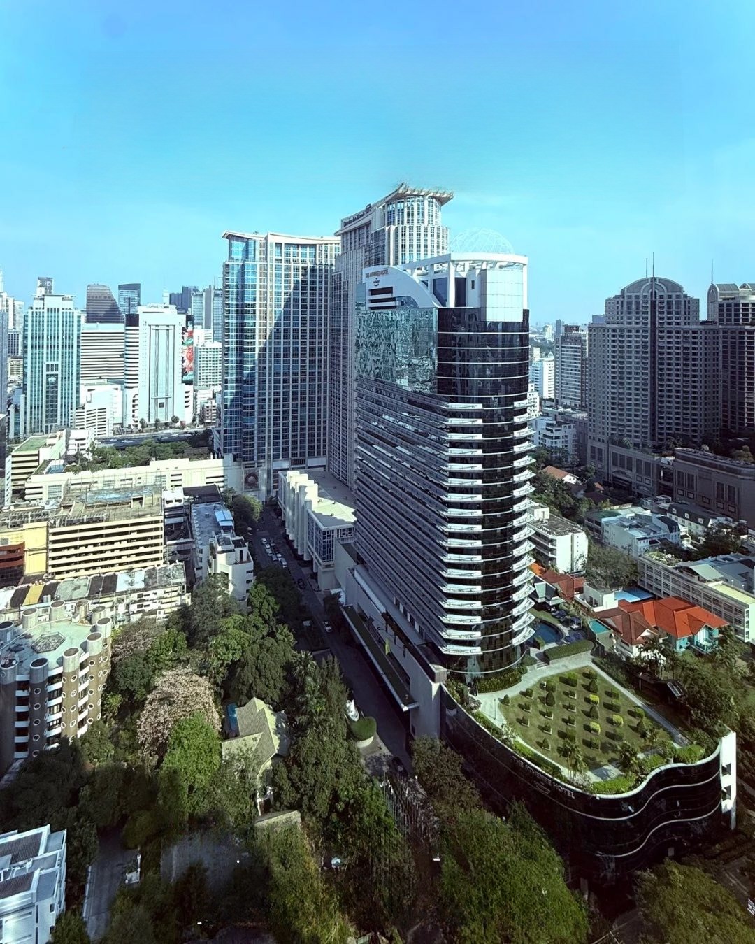 Athenee Residence - Image 8