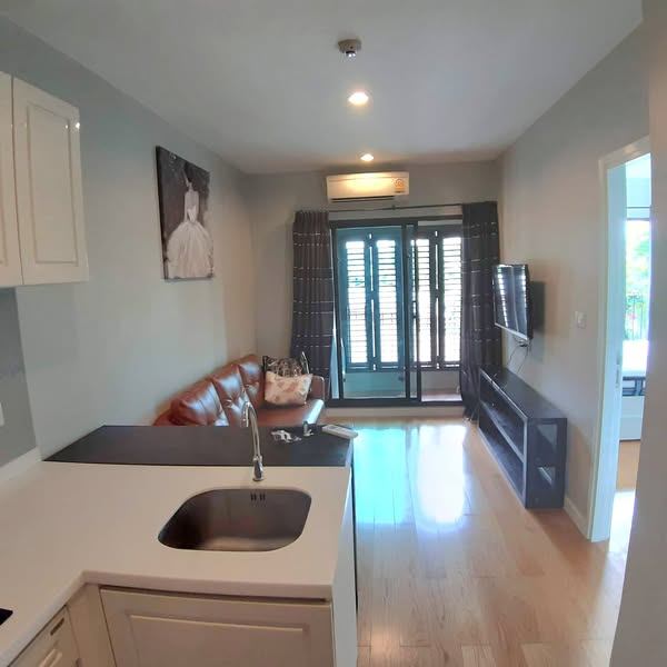 Condolette Dwell Sukhumvit 26 - Image 2