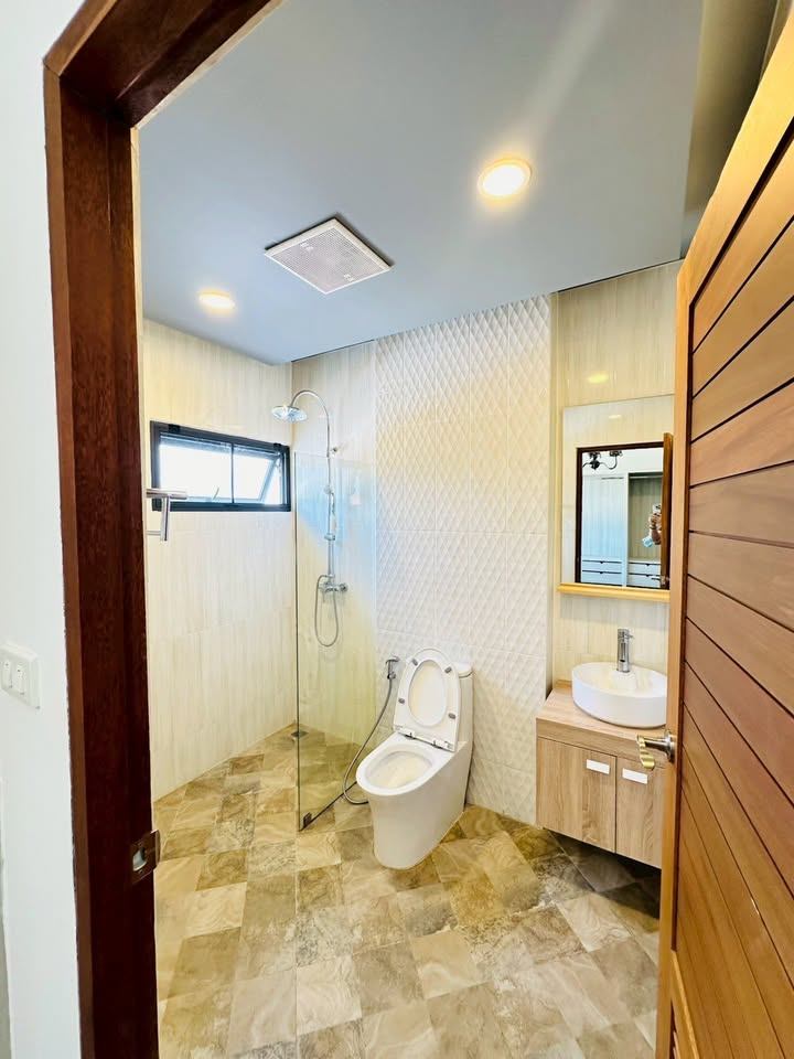 5 ห้องนอน บ้านเดี่ยว สำหรับเช่า ใน สันนาเม็ง, สันทราย, เชียงใหม่ - Image 17