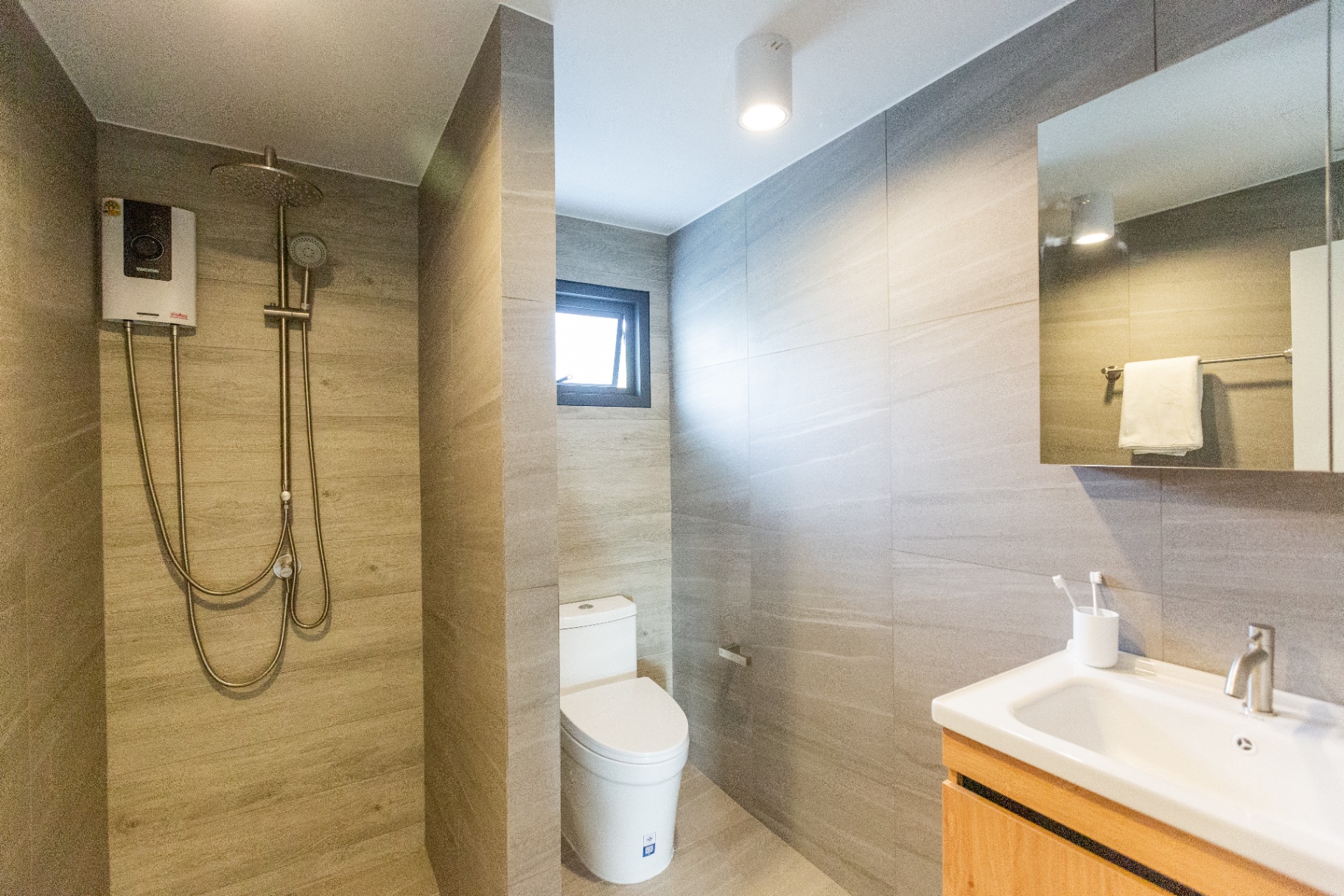 4 Bedroom House For Sale in Ban Waen, Hang Dong, Chiang Mai - Image 11