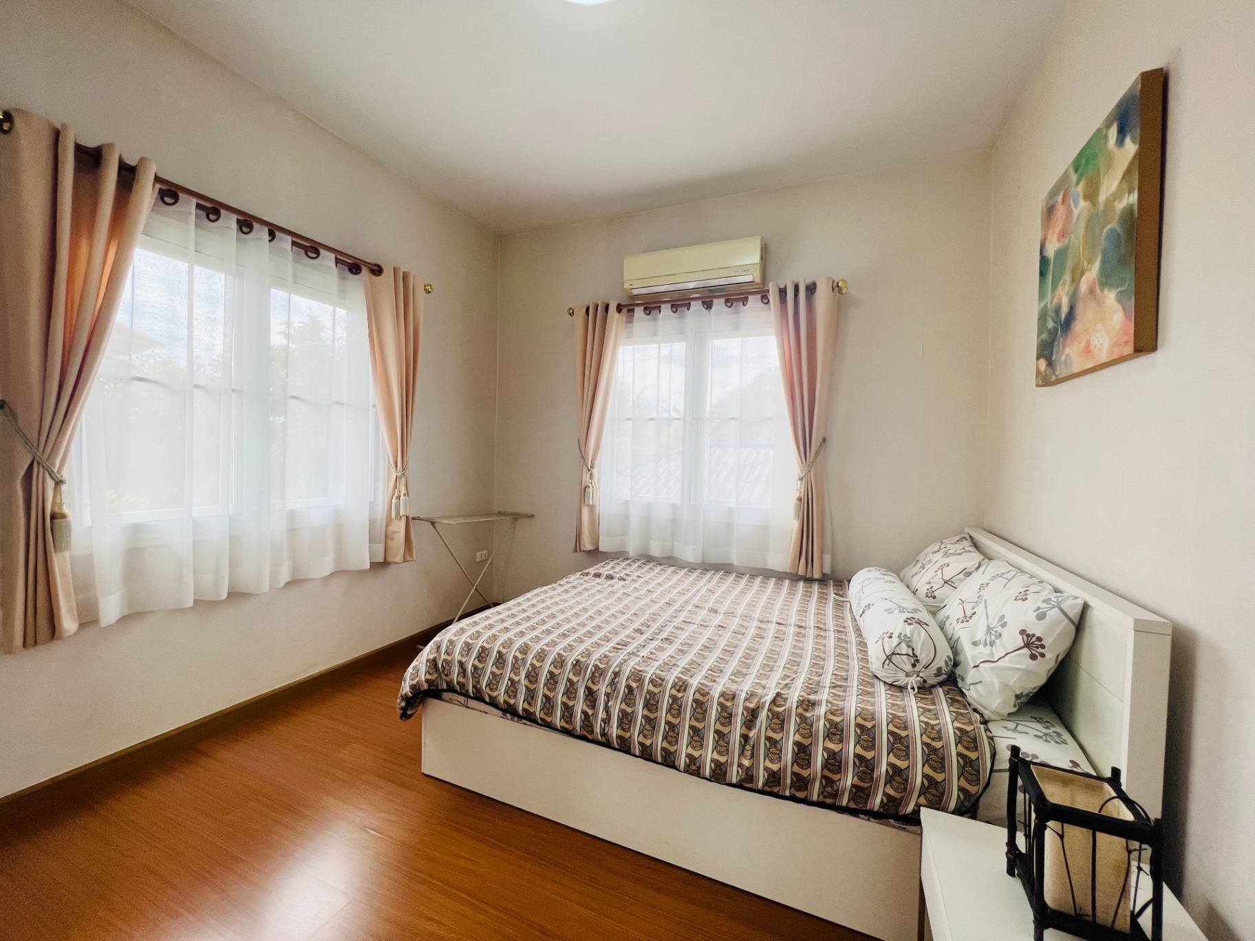 Home in Park - Image 18