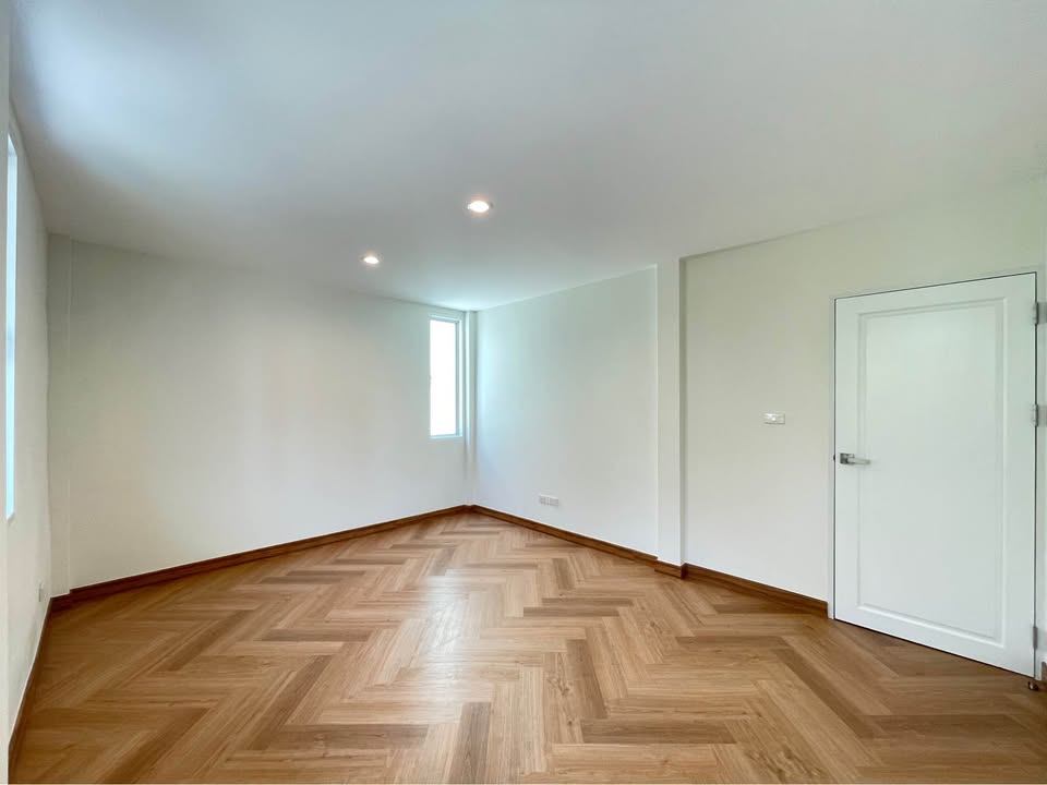 4 ห้องนอน บ้านเดี่ยว สำหรับขาย ใน สามเสนนอก, ห้วยขวาง, กรุงเทพมหานคร - Image 15