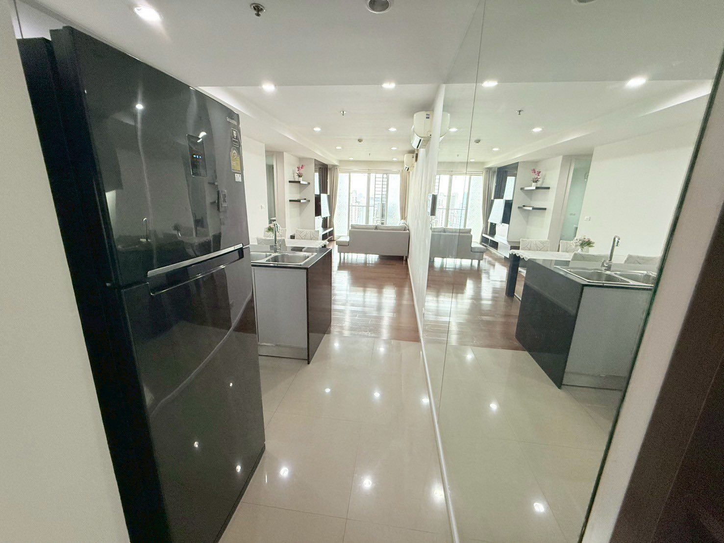 15 Sukhumvit Residences - Image 26