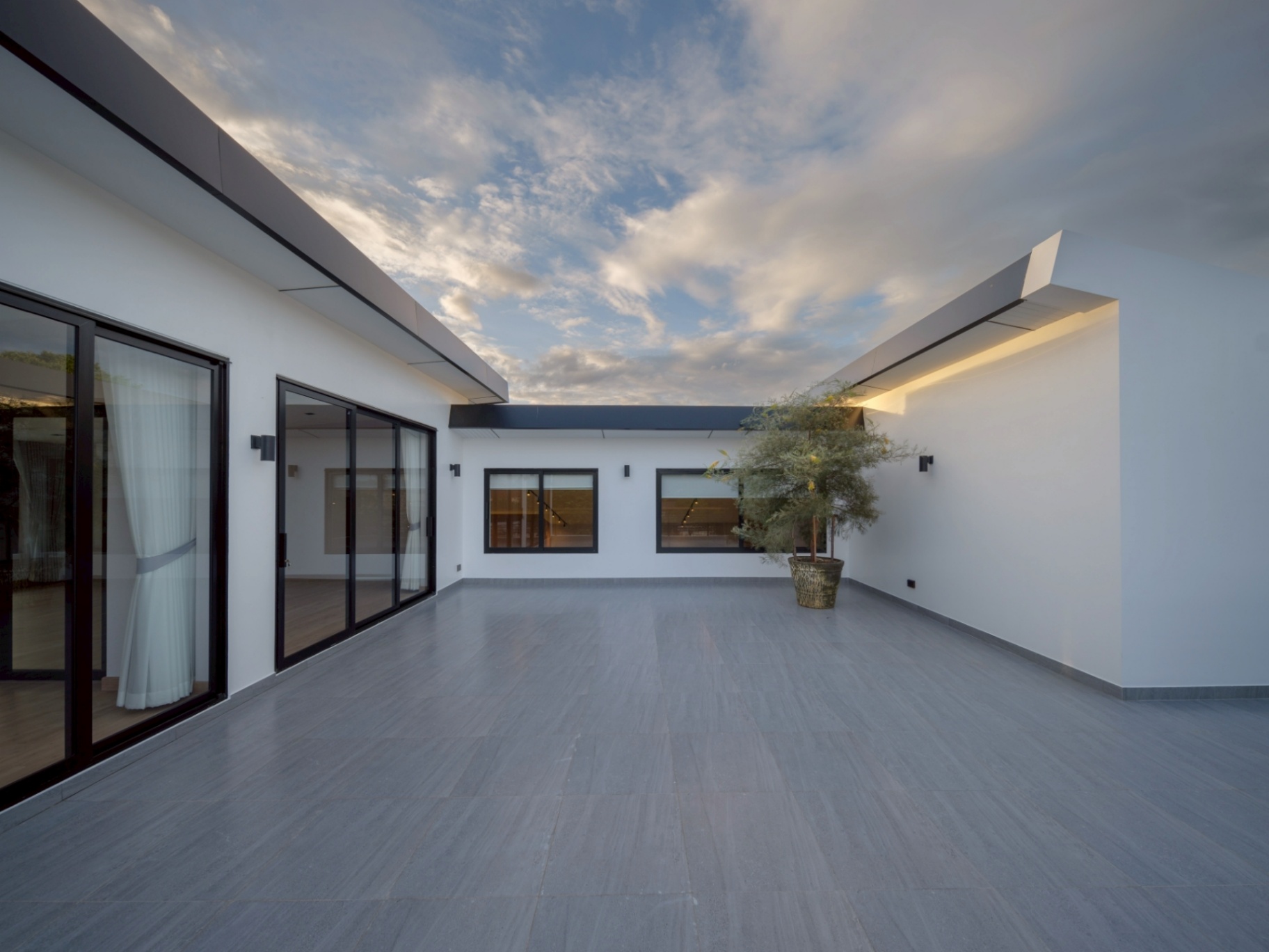 5 Bedroom House For Sale in Suthep, Mueang Chiang Mai, Chiang Mai - Image 12