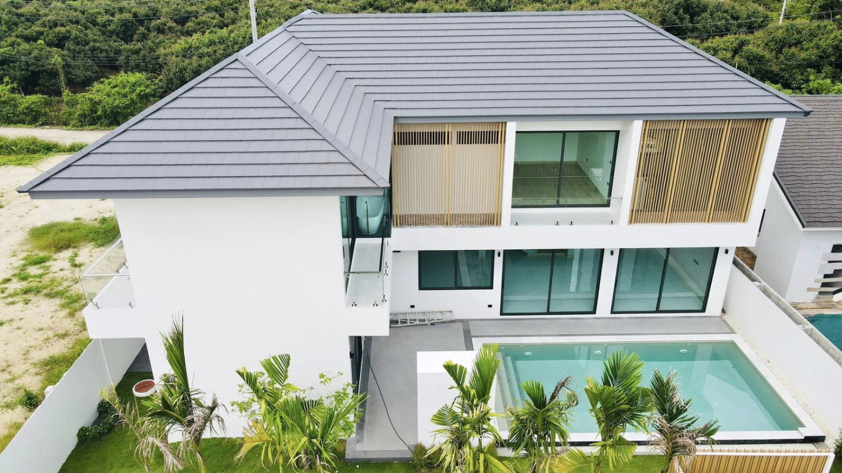 4 Bedroom House For Sale in San Phisuea, Mueang Chiang Mai, Chiang Mai - Image 1