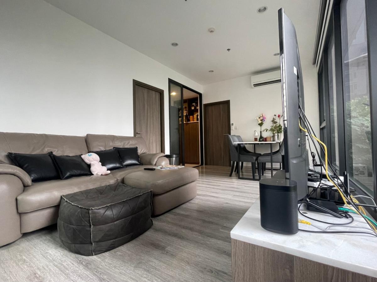 2 Bedroom Condo For Sale in Bang Kapi, Huai Khwang, Bangkok - Image 1