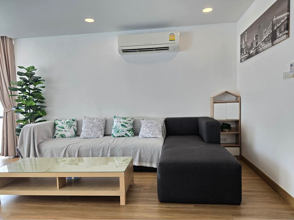 4 Bedroom House For Sale in Pa Daet, Mueang Chiang Mai, Chiang Mai - Image 6