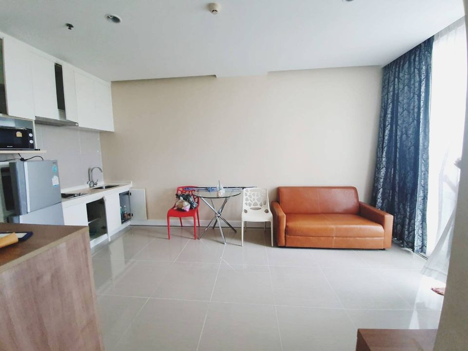 TC Green Condominium - Image 1