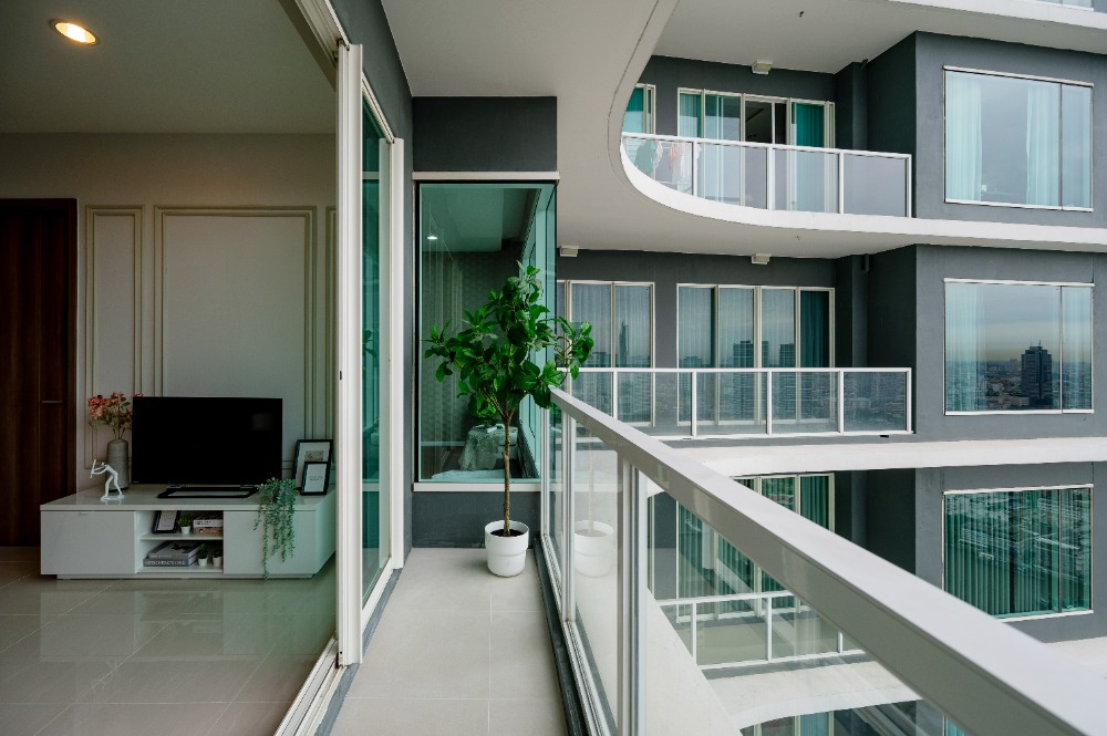 2 Bedroom Condo For Sale in Wat Phraya Krai, Bang Kho Laem, Bangkok - Image 7
