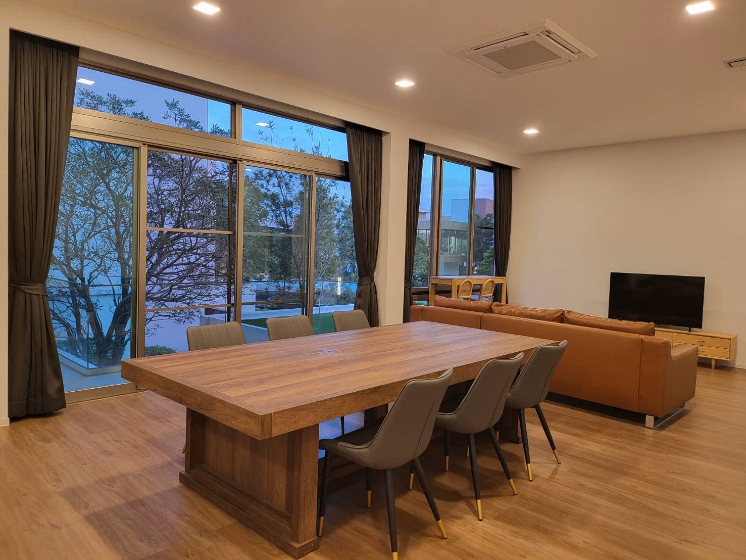 3 Bedroom House For Rent in Saphan Sung, Saphan Sung, Bangkok - Image 3