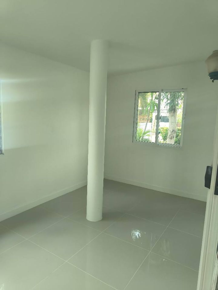 Chonlada Land&House - Image 7