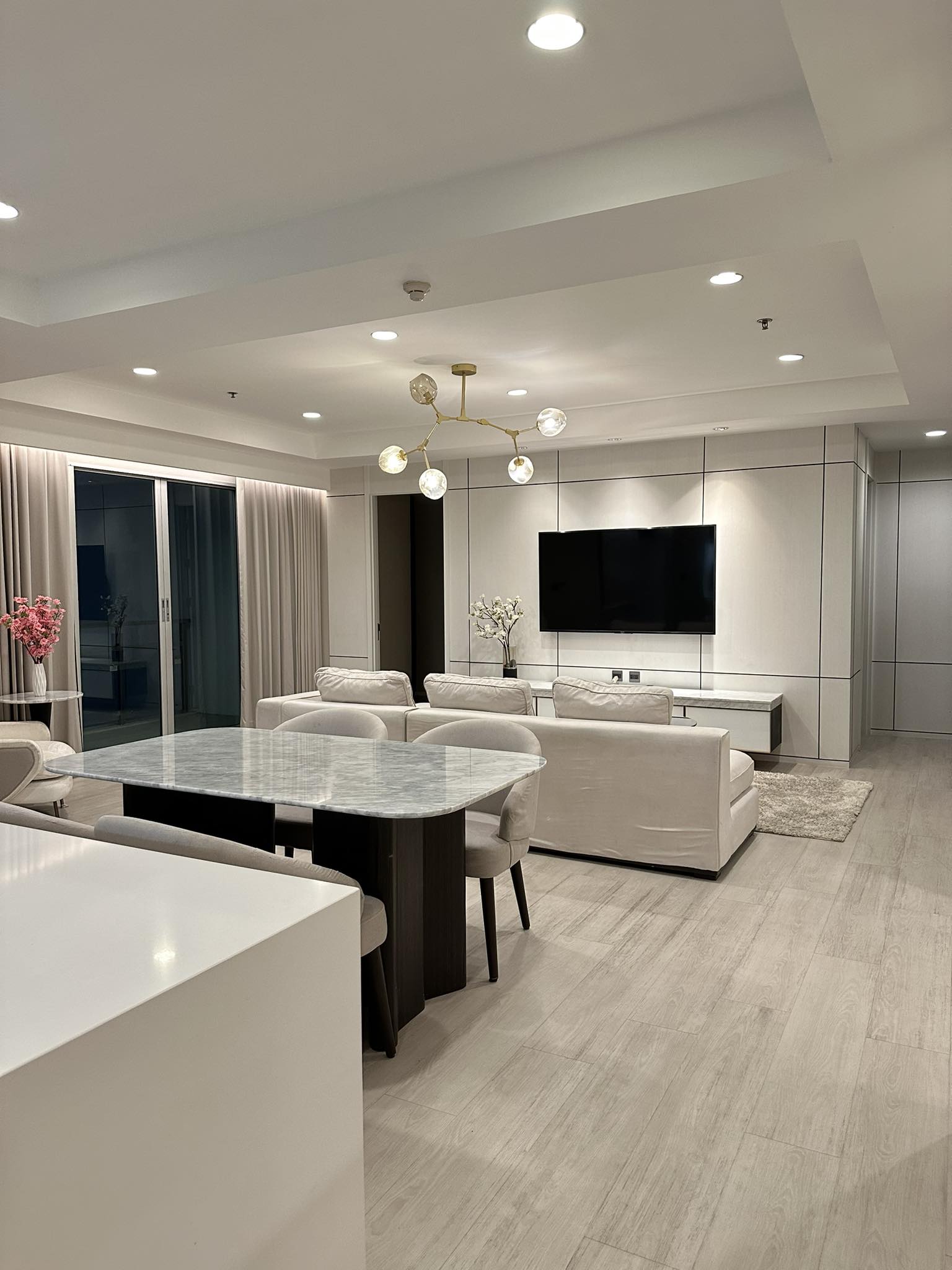 Nusasiri Grand Condominium - Image 1