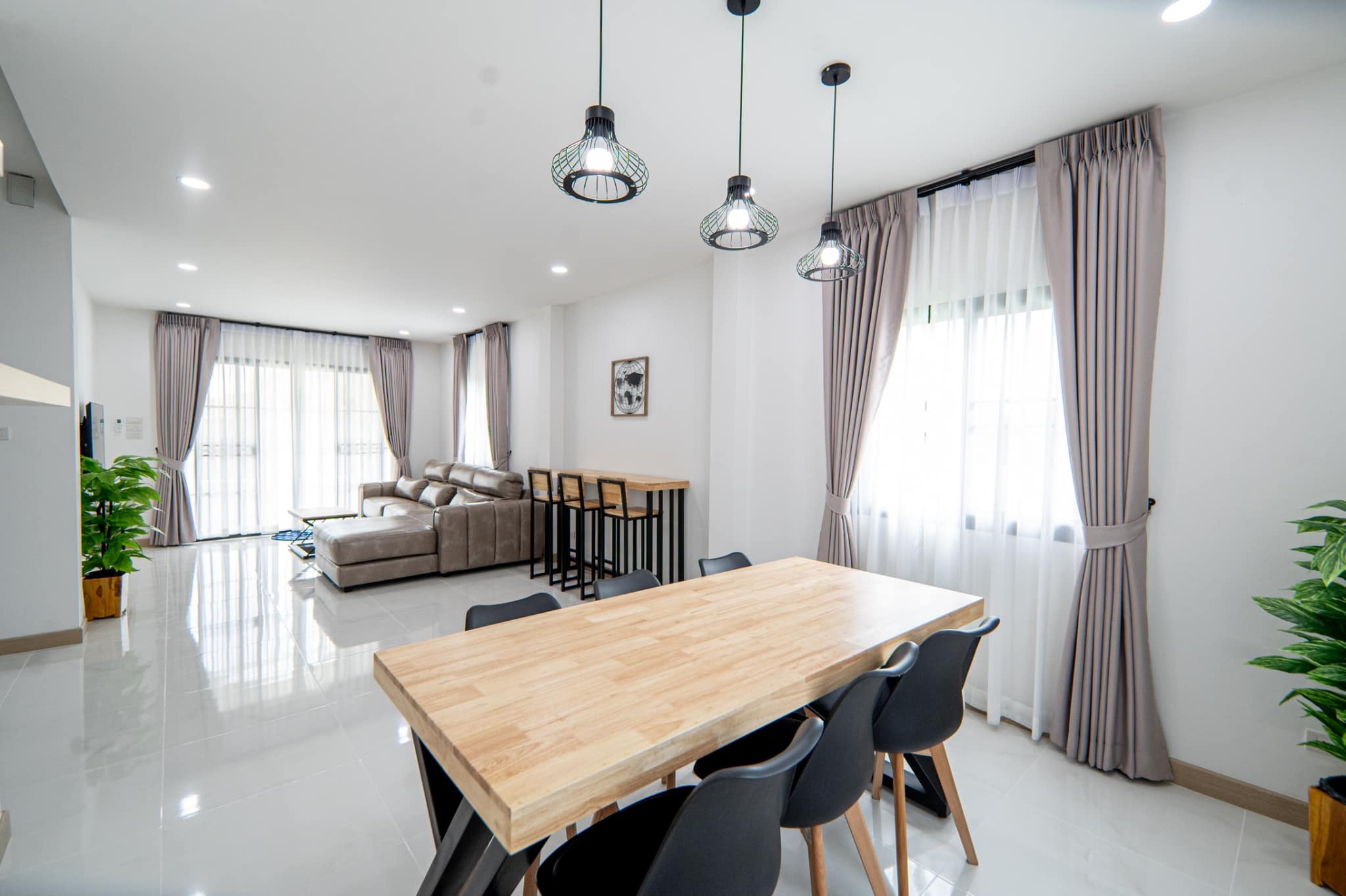 5 Bedroom House For Sale in Hang Dong, Hang Dong, Chiang Mai - Image 3