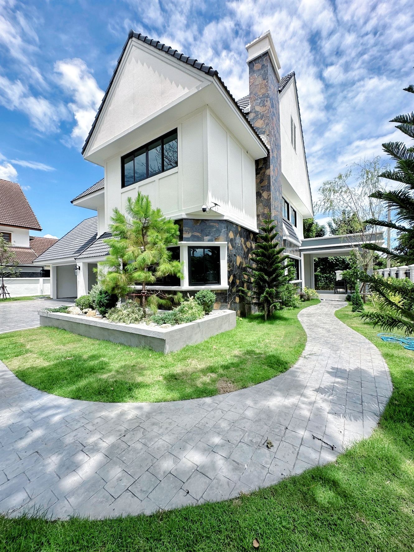 5 Bedroom House For Sale in San Kamphaeng, San Kamphaeng, Chiang Mai - Image 14
