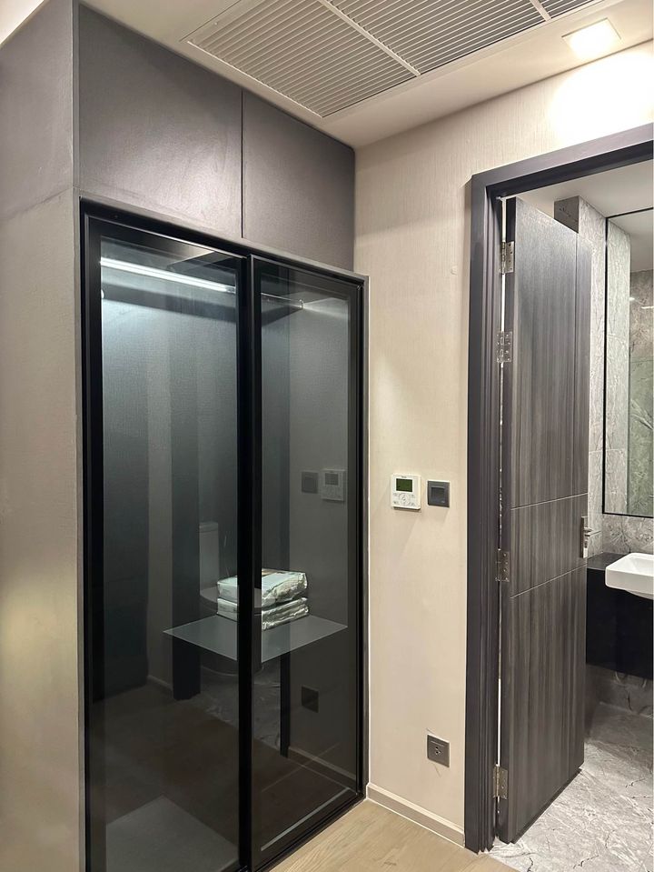 1 Bedroom Condo For Sale in Khlong Toei Nuea, Vadhana, Bangkok - Image 8