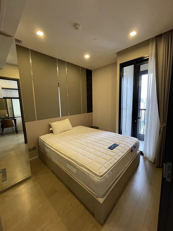 Ashton Asoke - Image 6