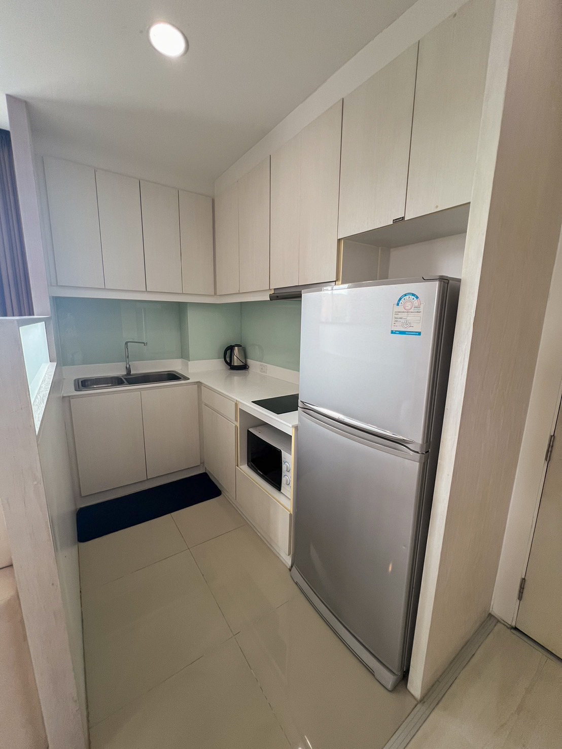S Condo - Image 3