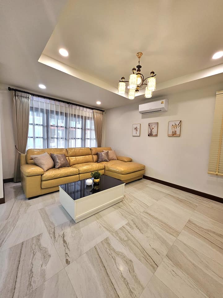 Green Valley Condo - Image 2