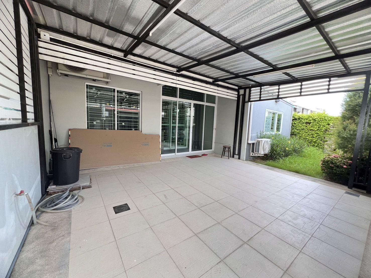 5 Bedroom Townhouse For Sale in Bang Phli Yai, Bang Phli, Samut Prakan - Image 12