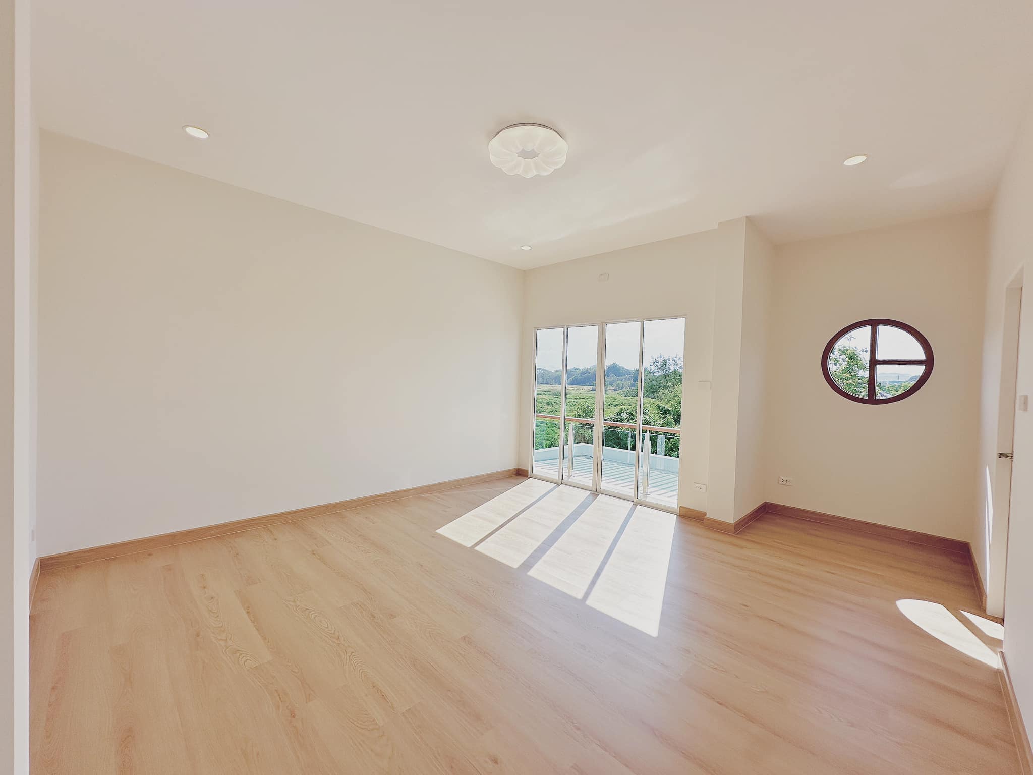 4 Bedroom House For Sale in Hang Dong, Hang Dong, Chiang Mai - Image 5
