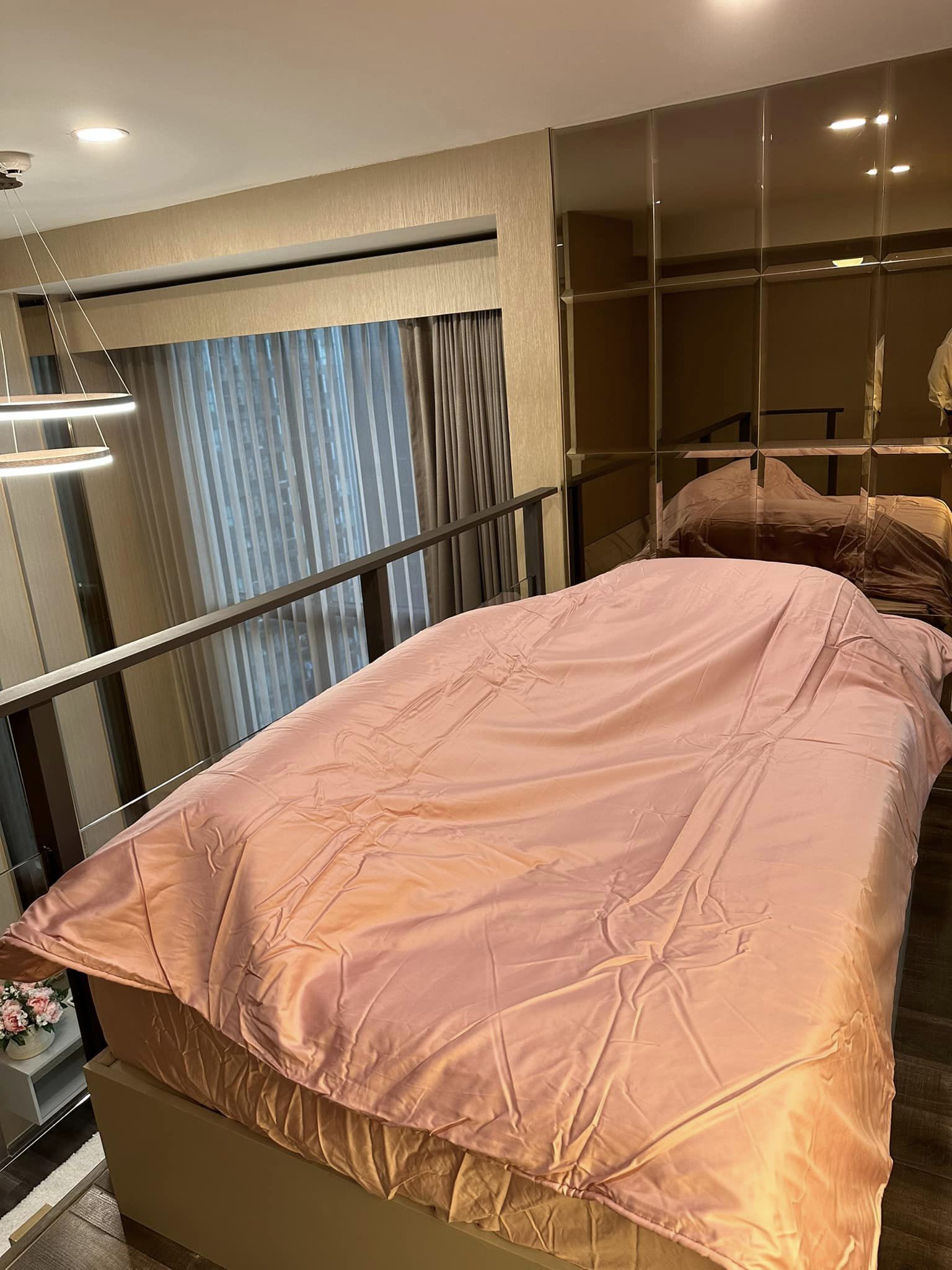 2 Bedroom Condo For Rent in Din Daeng, Din Daeng, Bangkok - Image 2