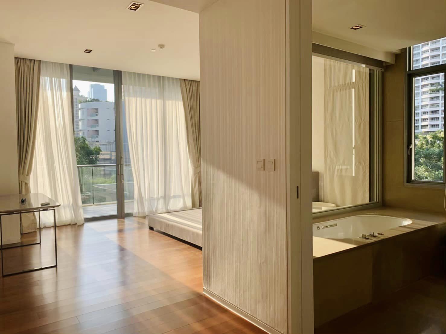 The Sukhothai Residences - Image 2