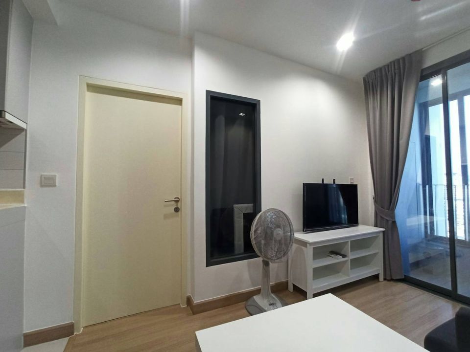 Ideo Mobi Phayathai - Image 2