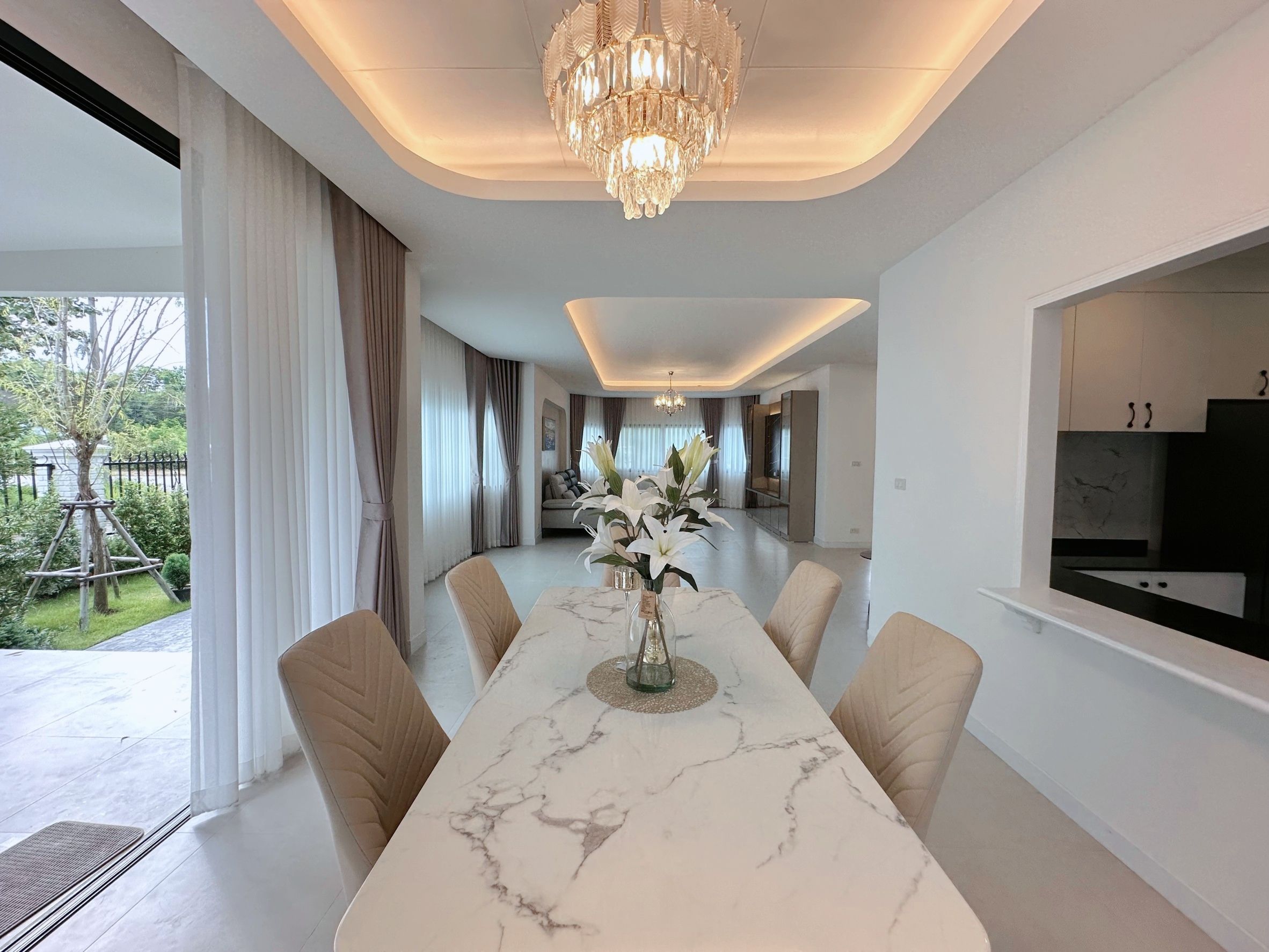 5 Bedroom House For Sale in San Kamphaeng, San Kamphaeng, Chiang Mai - Image 6