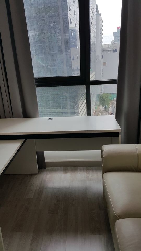 2 Bedroom Condo For Sale in Huai Khwang, Huai Khwang, Bangkok - Image 5