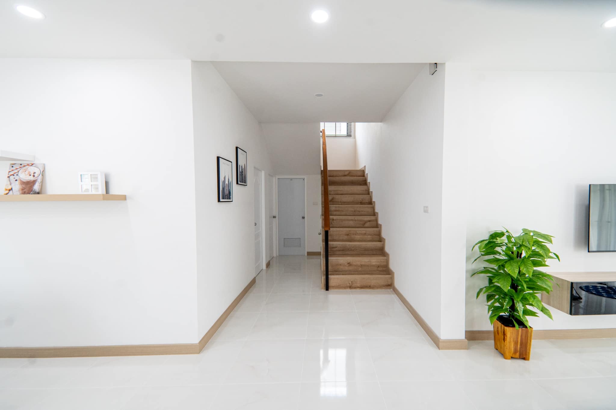 5 Bedroom House For Sale in Hang Dong, Hang Dong, Chiang Mai - Image 9