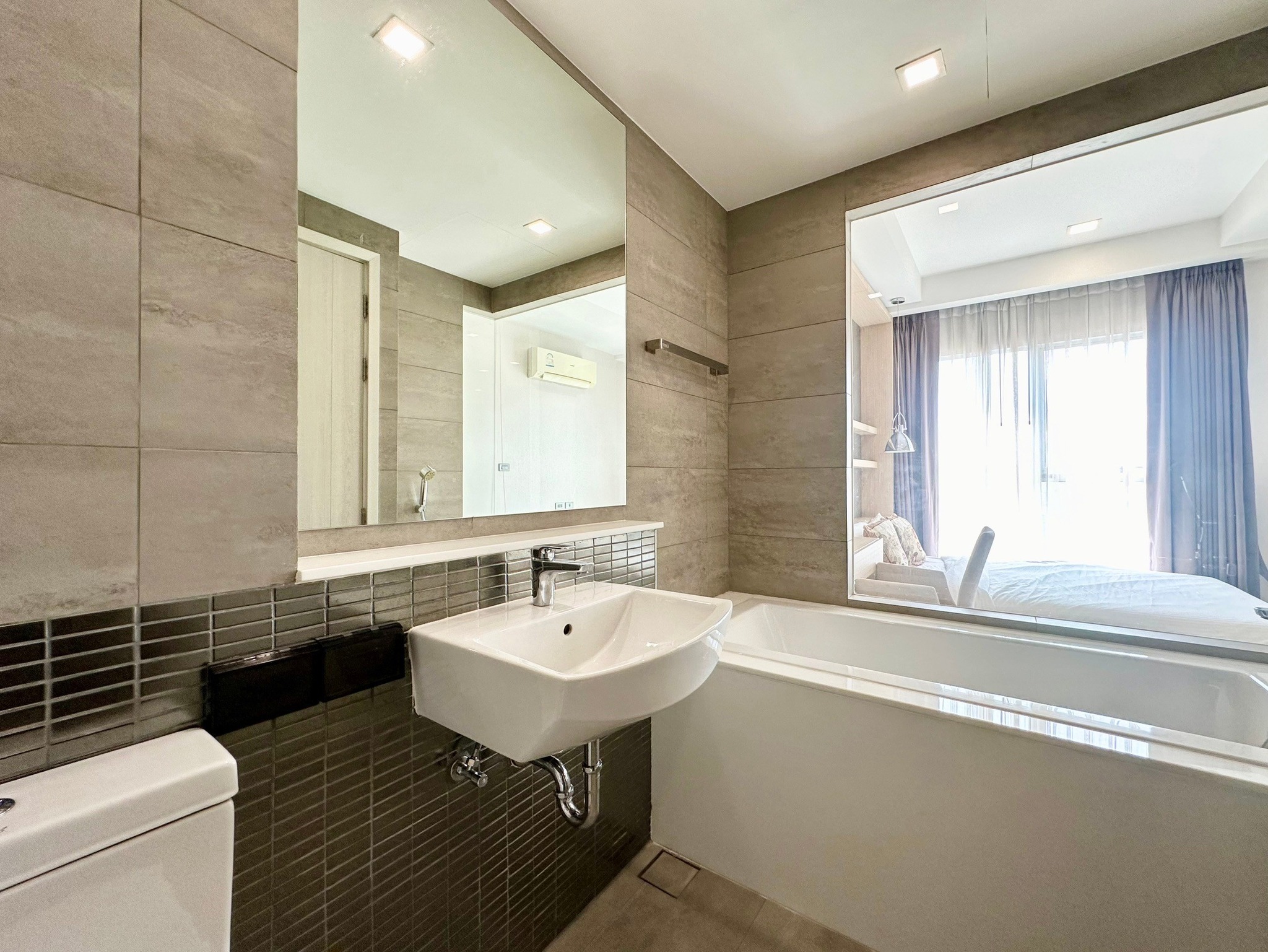 1 Bedroom Condo For Sale in Suthep, Mueang Chiang Mai, Chiang Mai - Image 6