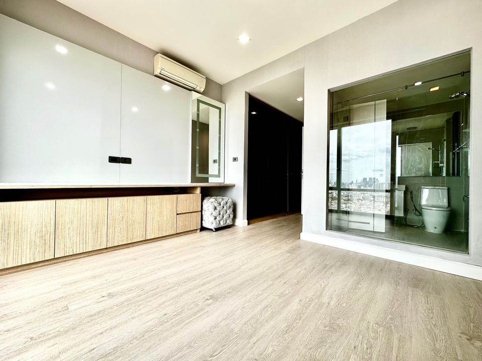 2 Bedroom Condo For Sale in Bang Khlo, Bang Kho Laem, Bangkok - Image 3