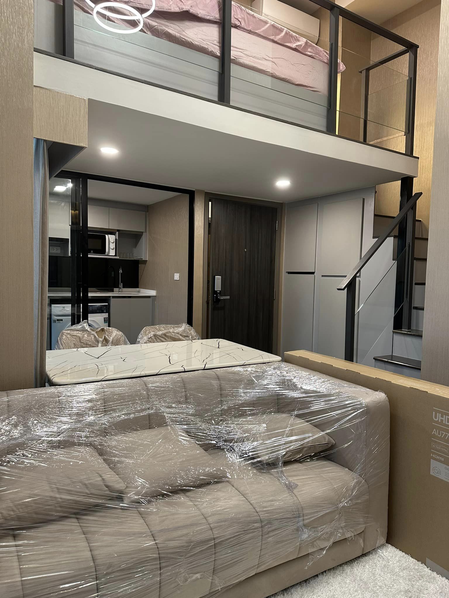 2 Bedroom Condo For Rent in Din Daeng, Din Daeng, Bangkok - Image 1