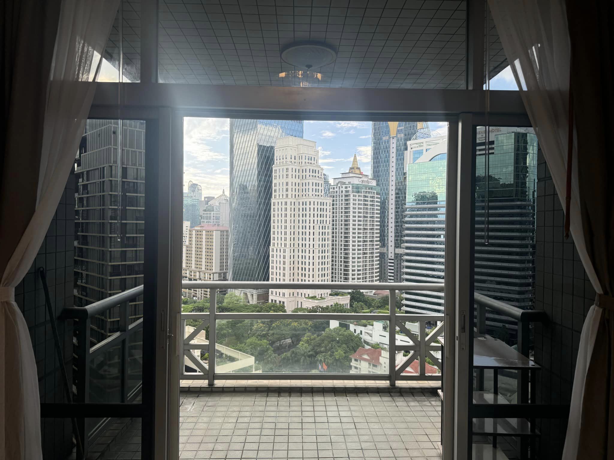 All Season Mansion - Image 13