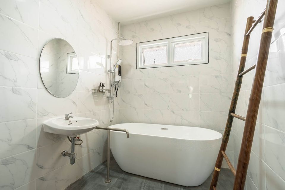 4 卧室 独立房屋  在  - Image 12