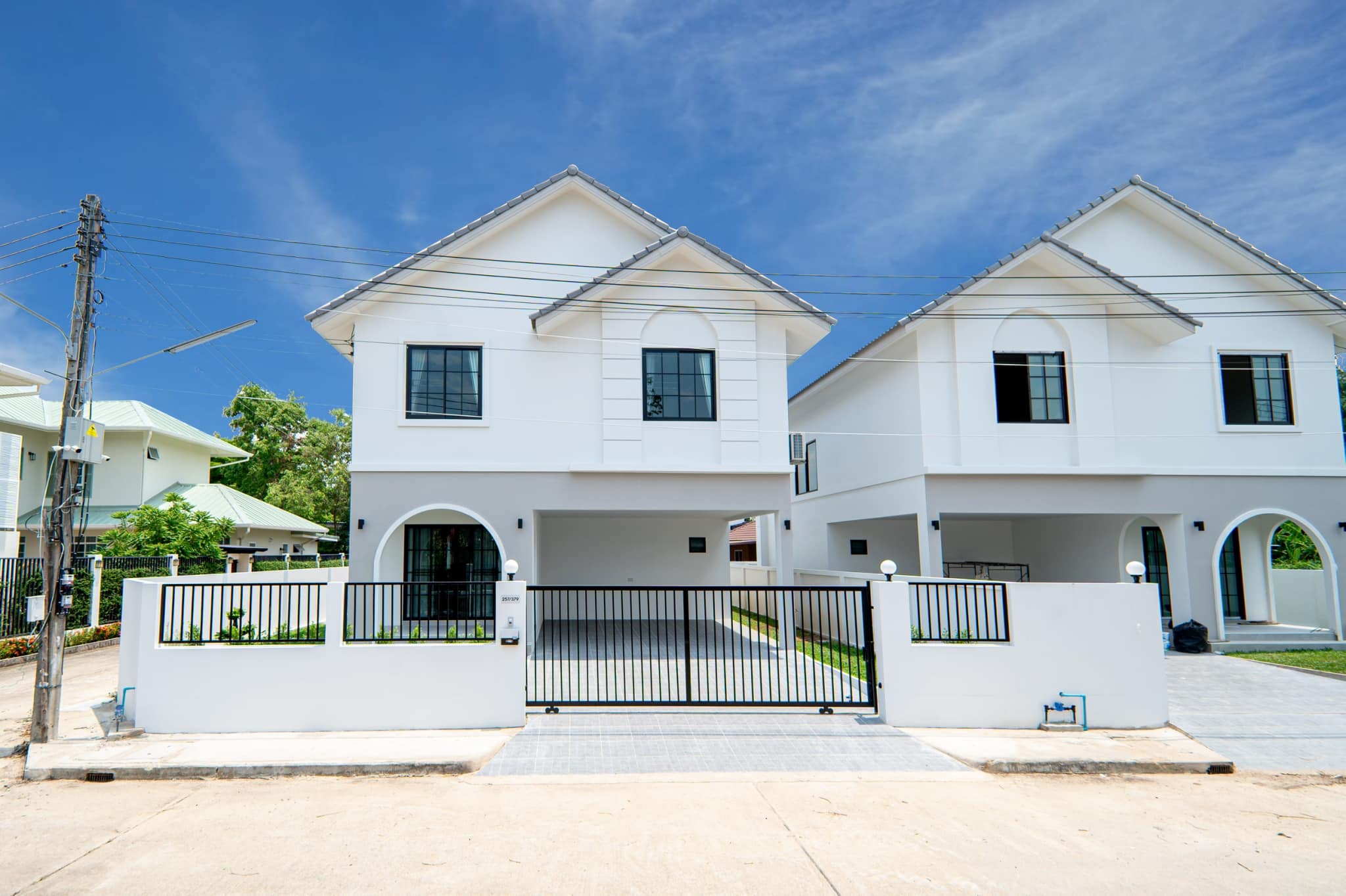 5 Bedroom House For Sale in Hang Dong, Hang Dong, Chiang Mai - Image 1