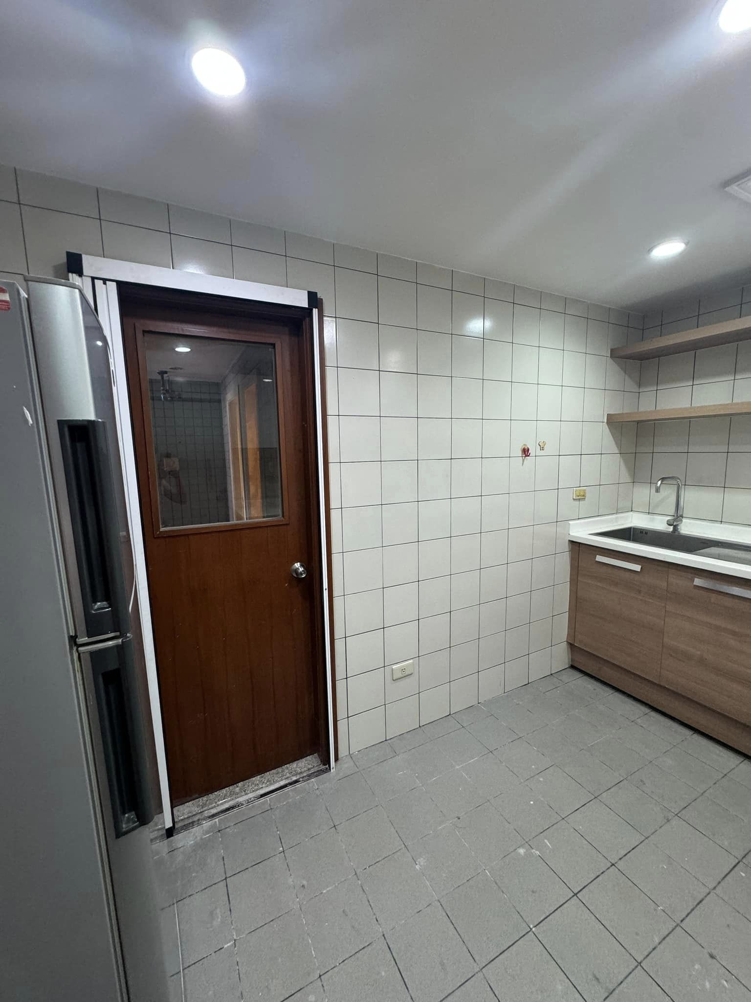All Season Mansion - Image 10