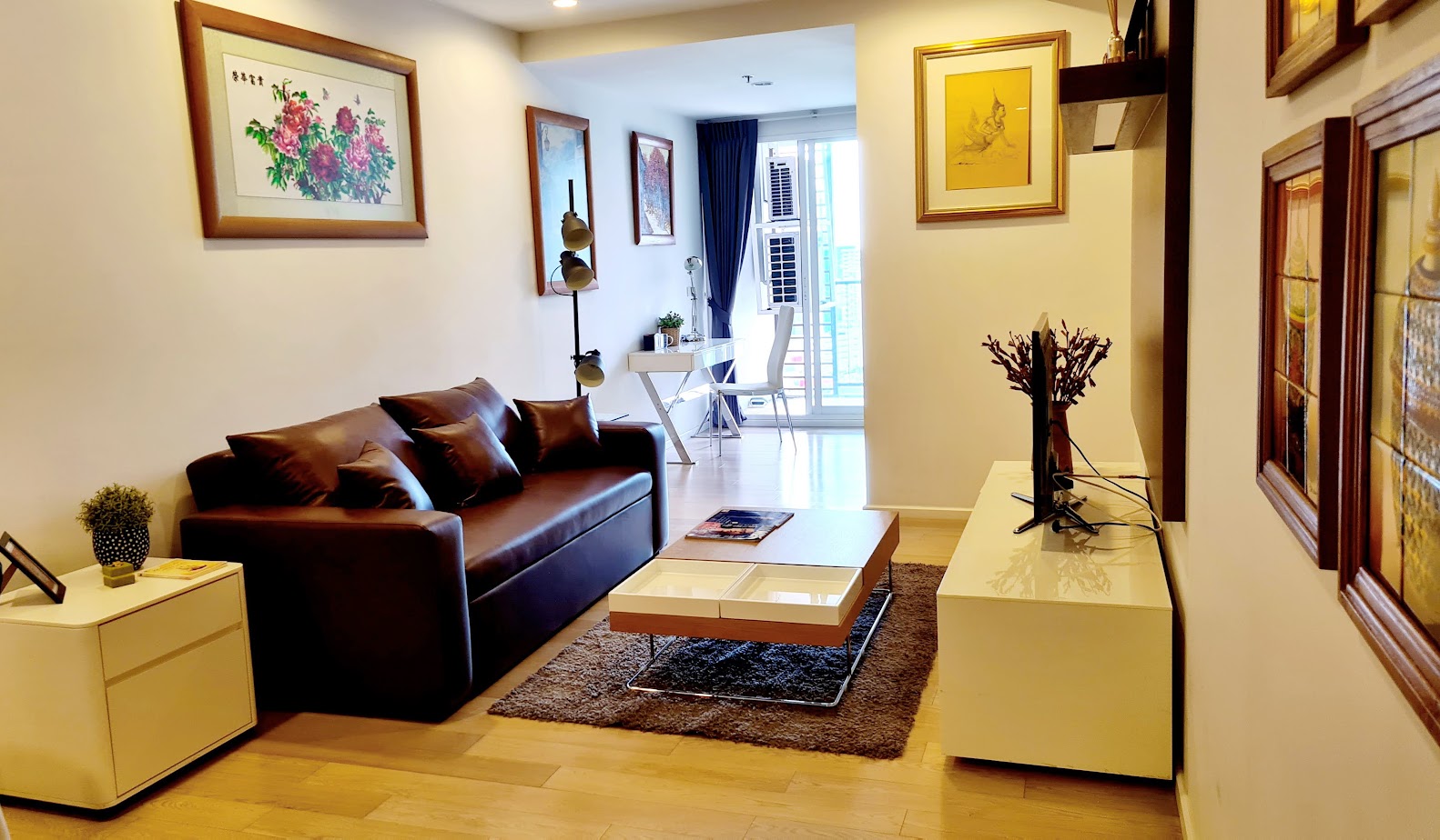 15 Sukhumvit Residences - Image 1