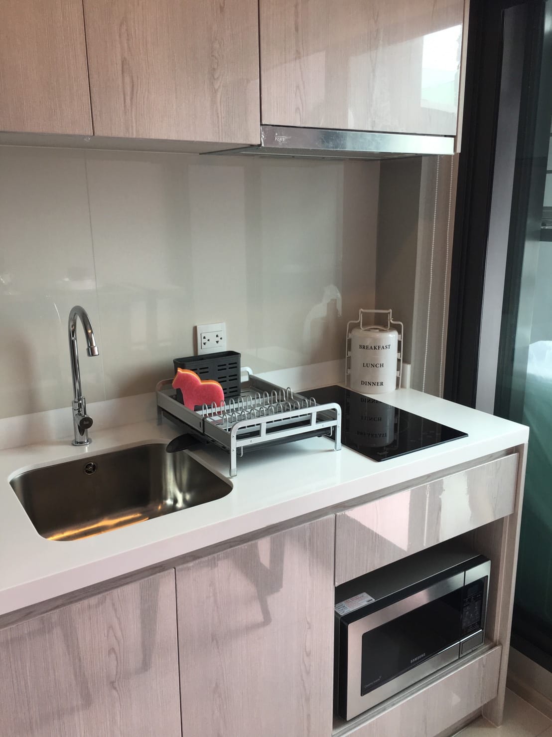 1 Bedroom Condo For Sale in Phra Khanong, Khlong Toei, Bangkok - Image 5