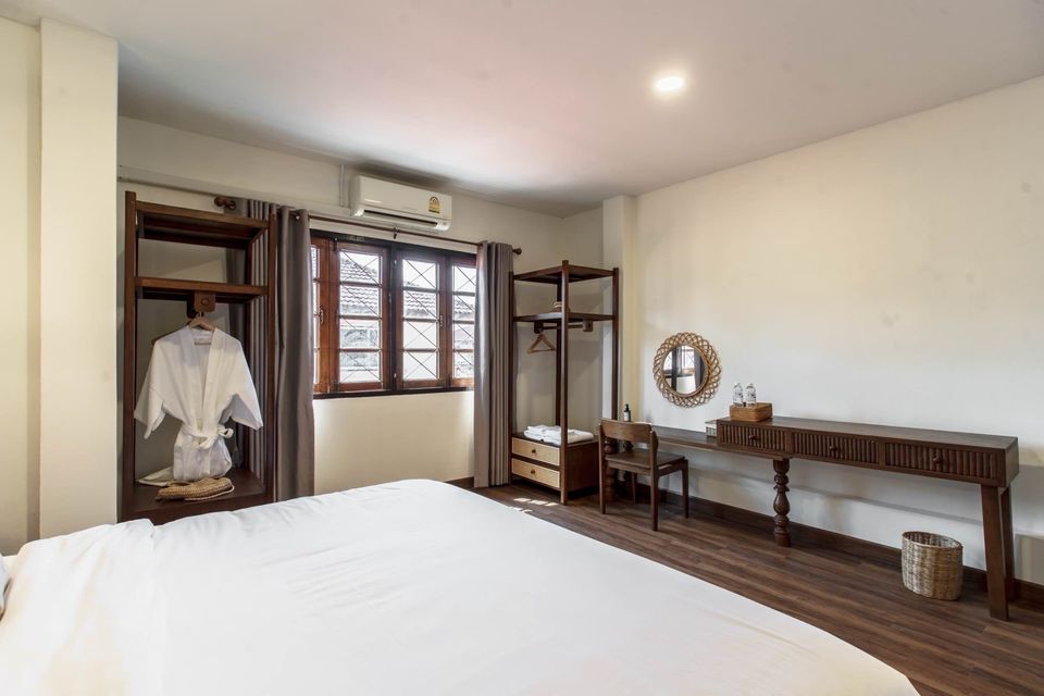 4 卧室 独立房屋  在  - Image 14