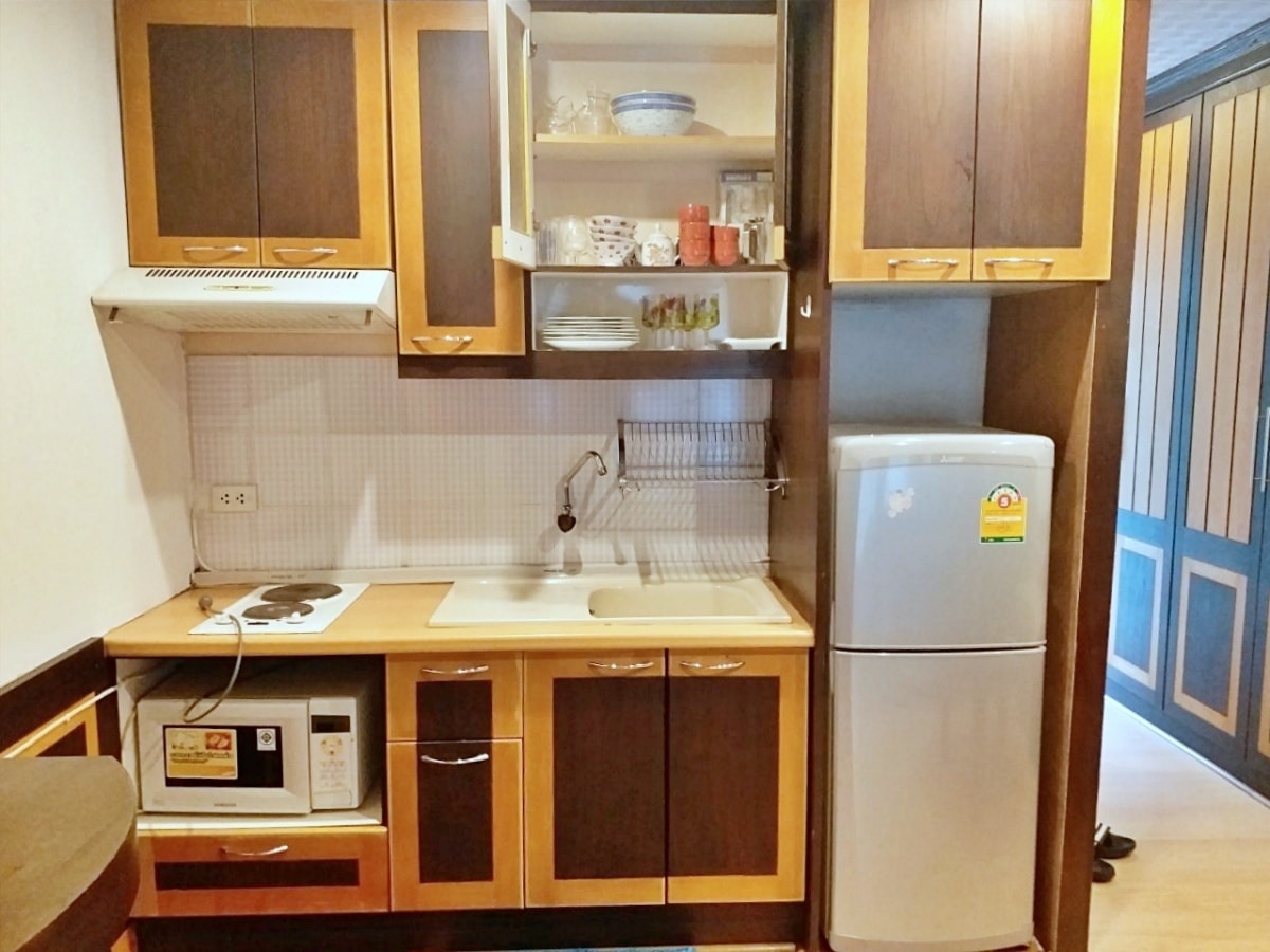 1 Bedroom Condo For Sale in Khlong Tan Nuea, Vadhana, Bangkok - Image 3