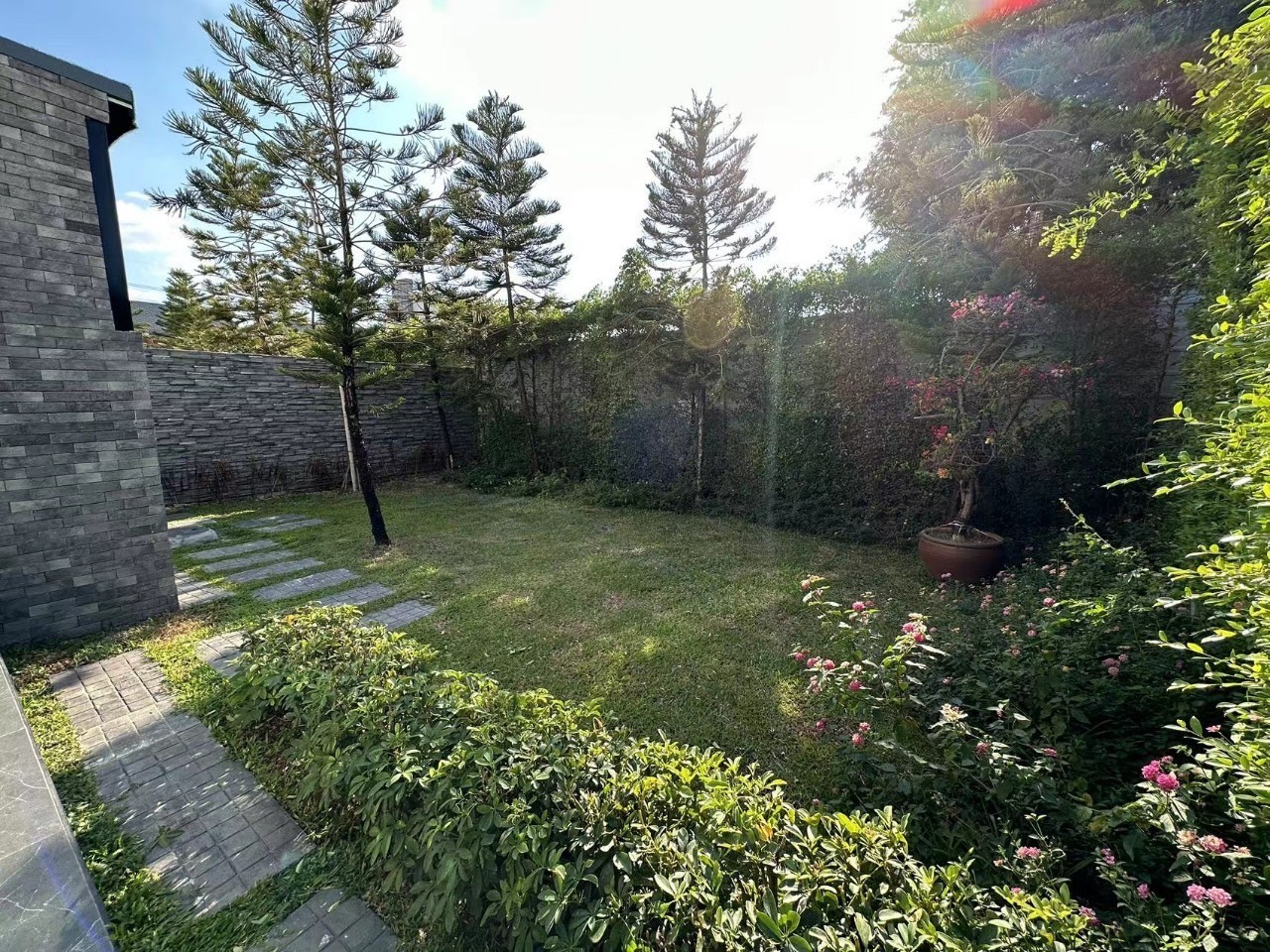 3 Bedroom House For Rent in San Phranet, San Sai, Chiang Mai - Image 2